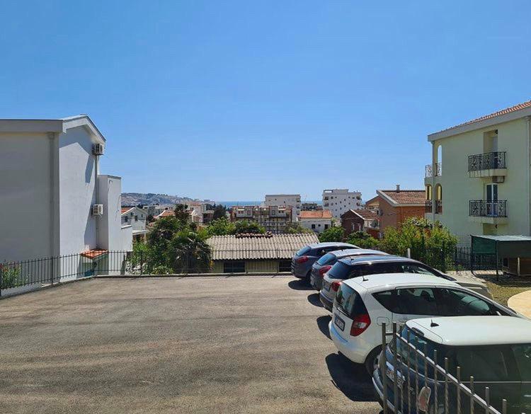 Apartments Bujkovic Bar Esterno foto